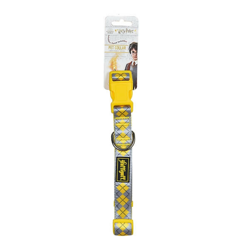 HARRY POTTER Hufflepuff Dog Collar M NWT
